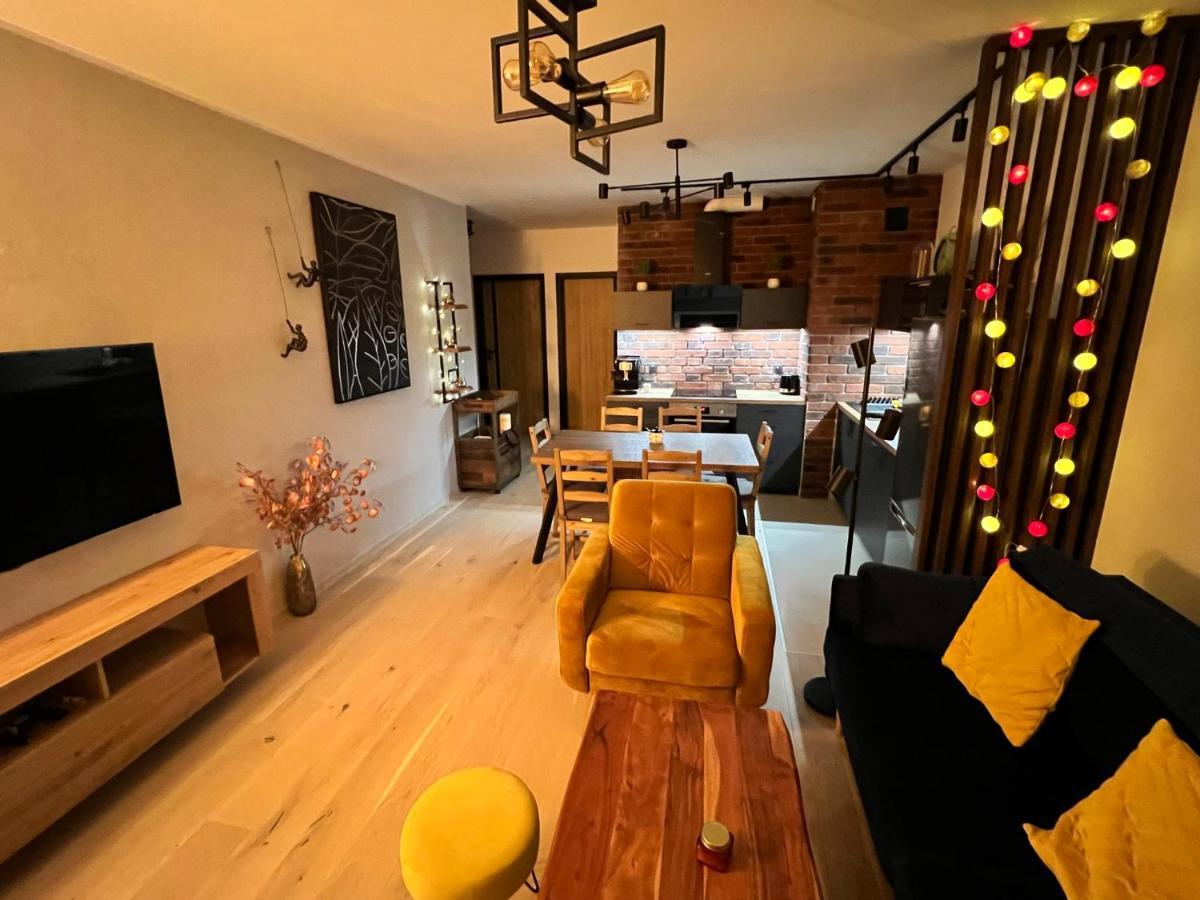 Warsaw Downtown View 3 Rooms 60M2+ Free Garage 2Km Old Town Metro 9Min Tram Екстер'єр фото